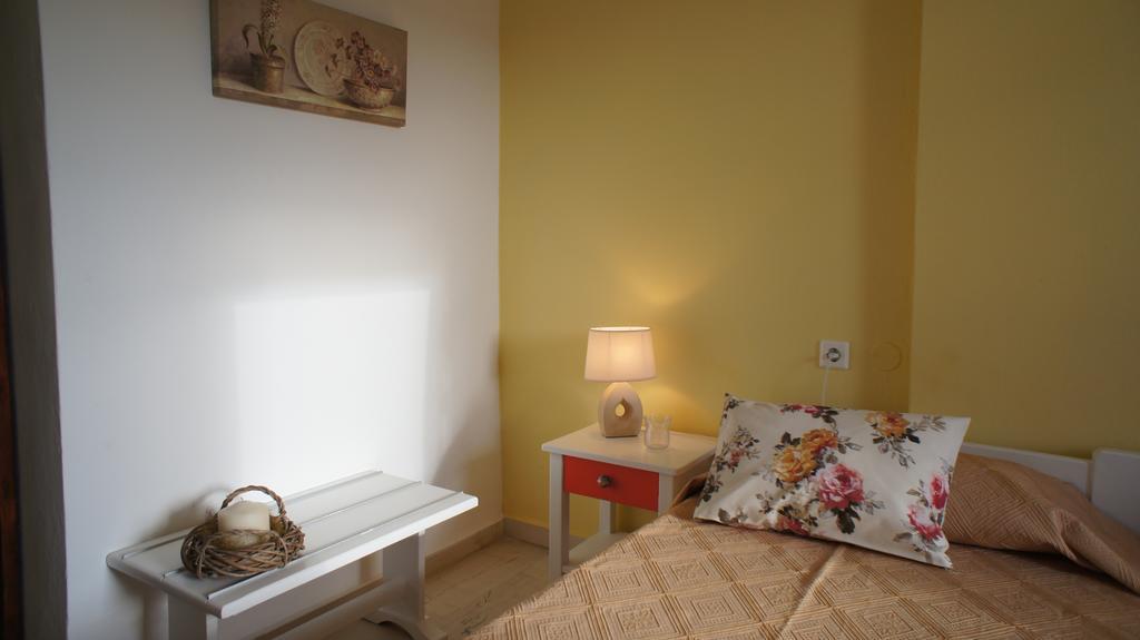 Idi Hotel Ajía Galíni Kültér fotó